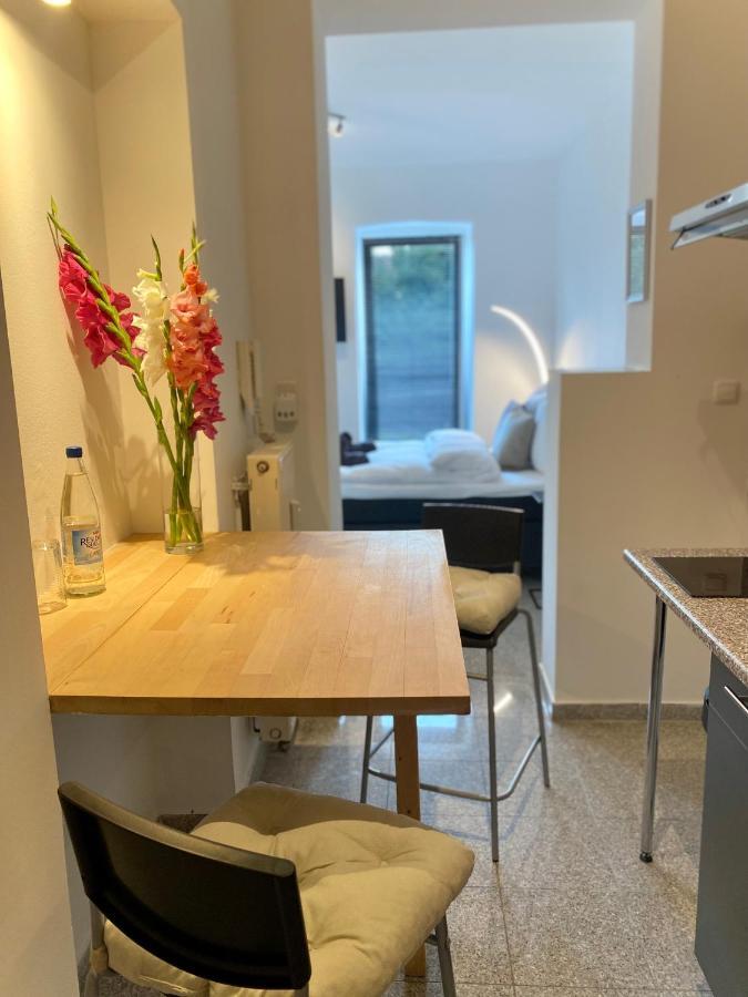 Stilvolles, Neues Apartment Mit Balkon In באמברג מראה חיצוני תמונה